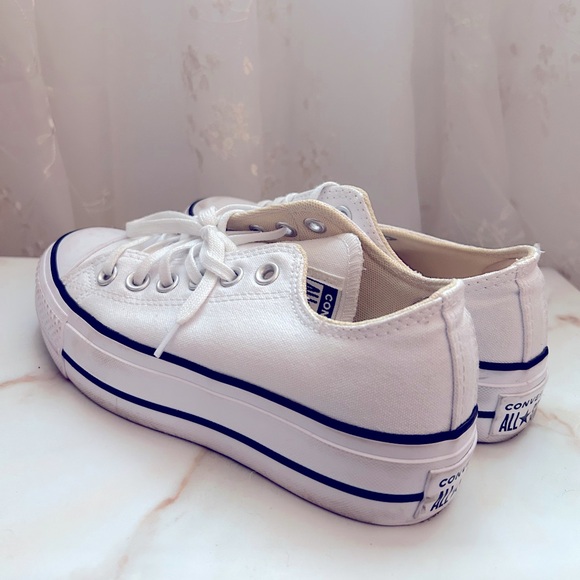Converse Shoes - Women’s converse